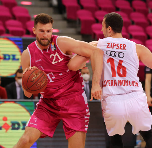 这些比赛时 这些比赛时