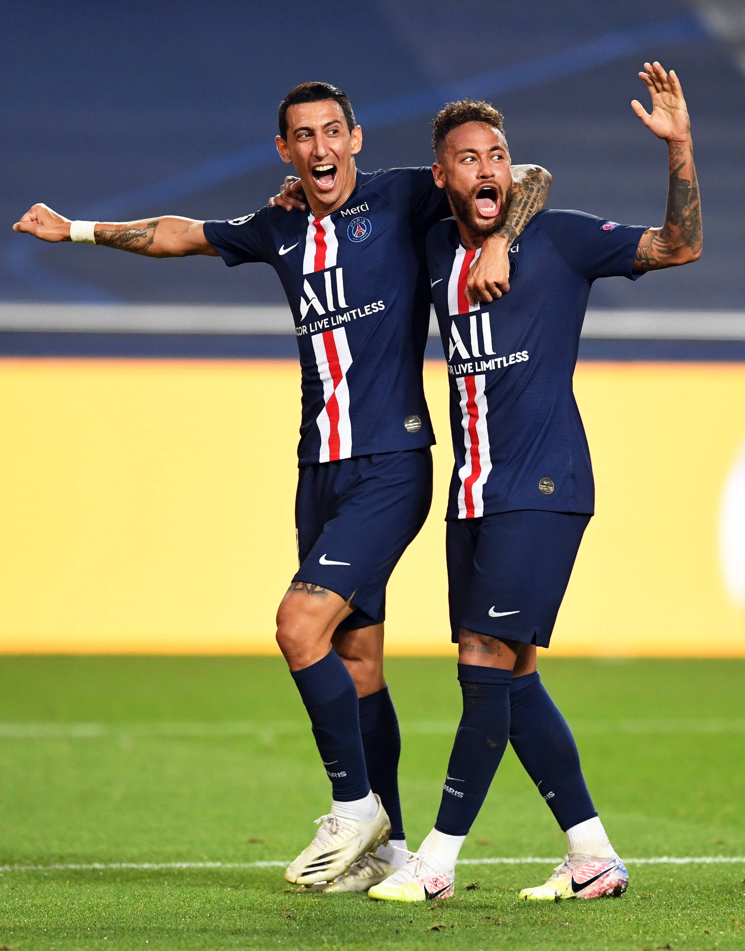 表现出色 表现出色